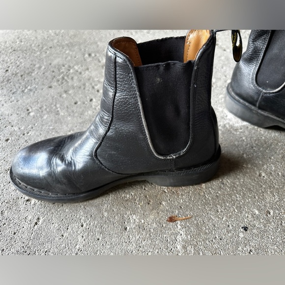 Dr. Martens Victor Black Leather Chelsea Boots Size 8 - Picture 2 of 10